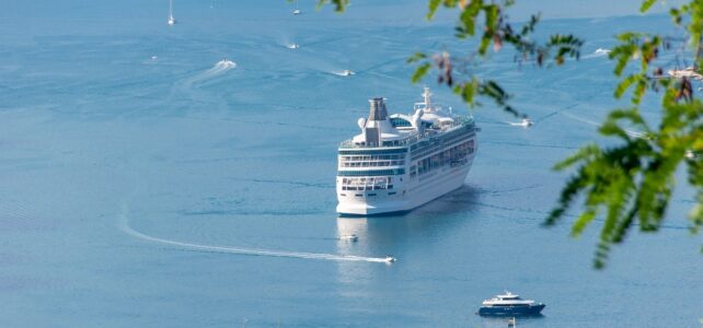 Combien Coûte une Croisière ? Évaluez Votre Budget pour des Vacances en Mer